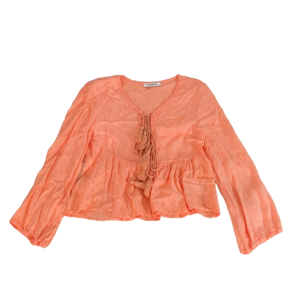 Glamorous Jacquard Blouse With Tassle Ties | US 8 - Picture 5 of 7